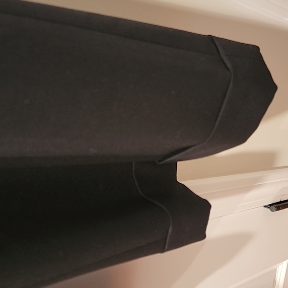 Banana Republic, black pants, Jackson fit - Picture 3 of 5